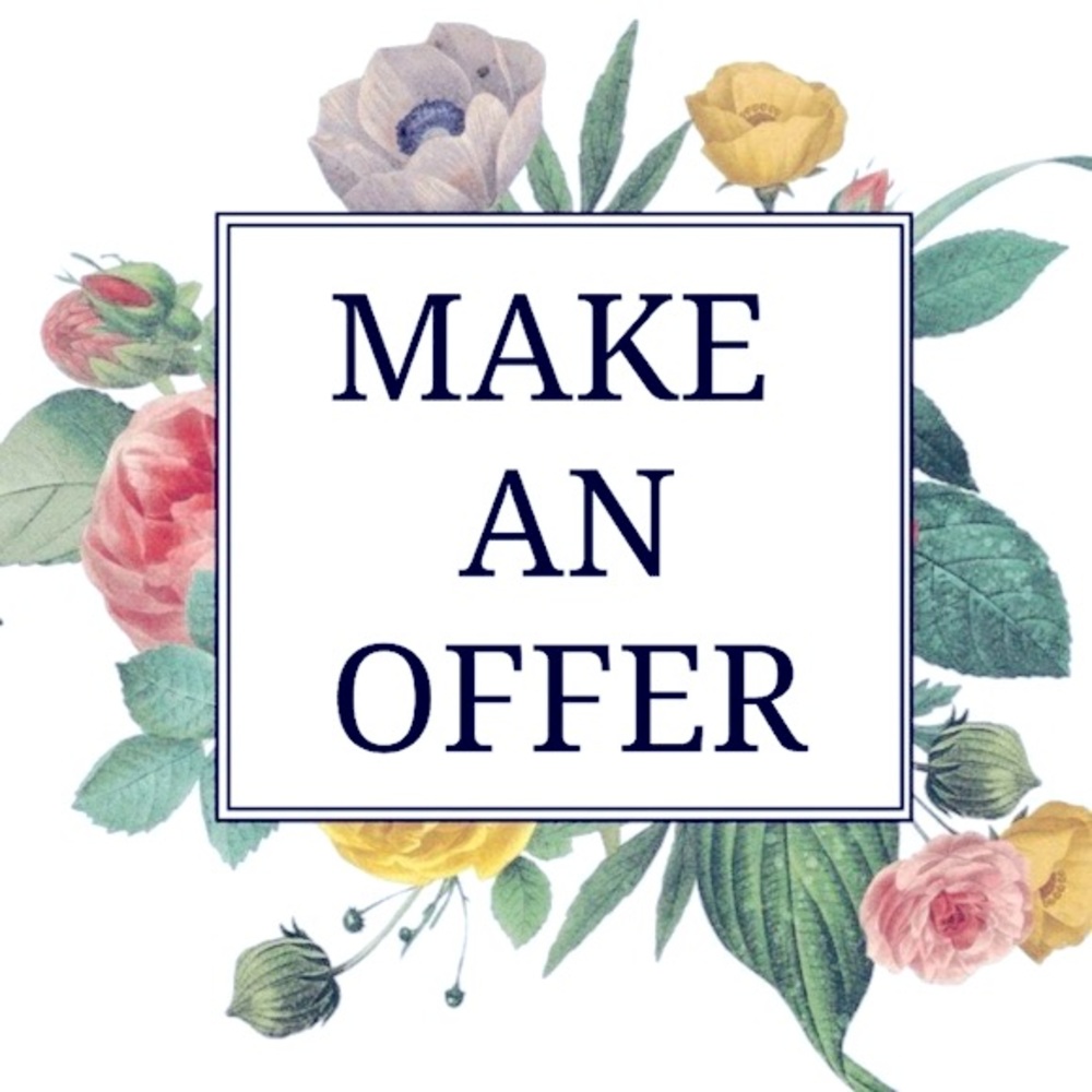 Reasonable Offers Accepted ❤️